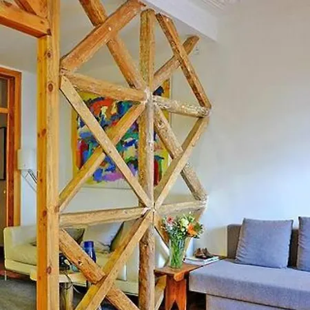Lejlighed Pen-arts Modern & Stylish In Principe Real! Near Bairro Alto & Center *